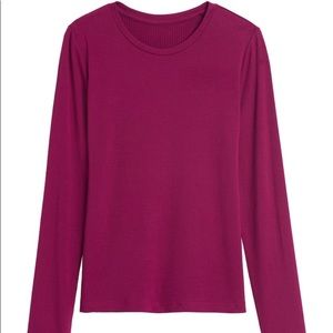 Banana Republic | Womens Dark Fuschia Crewneck Tee